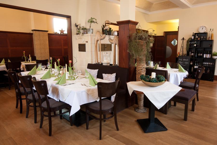 Отель Linde Restaurant & 3*