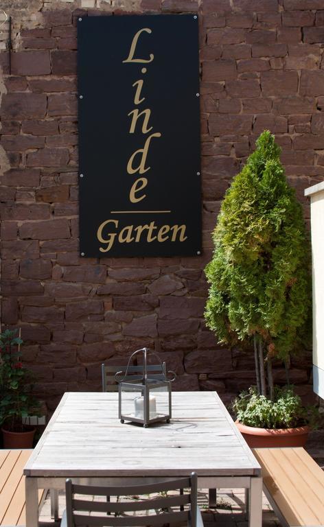 Отель Linde Restaurant & 3*